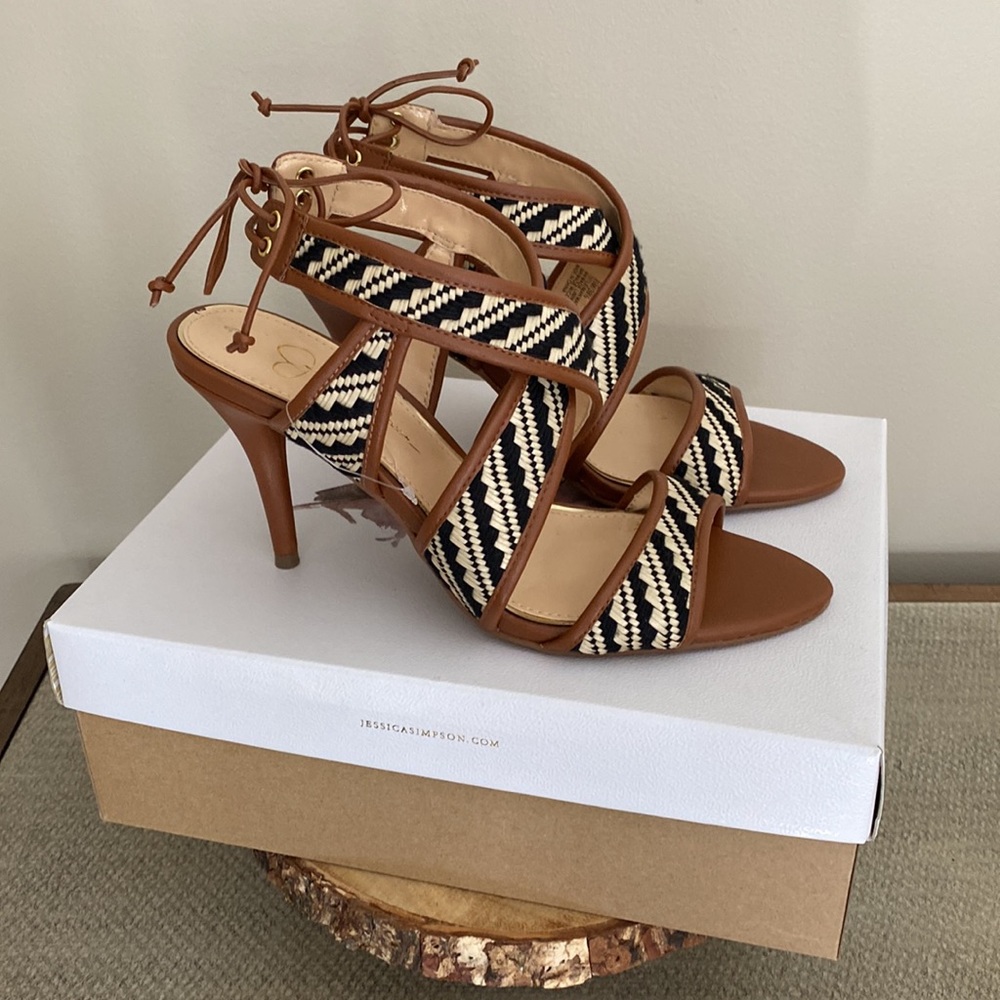 NEW! Jessica Simpson Sandal size 9.5